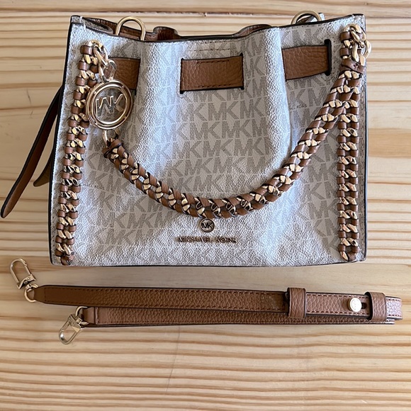 Michael Kors Hand Bag - Picture 1 of 4